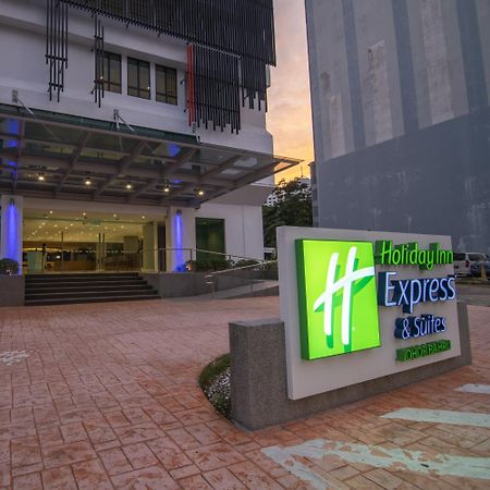 Holiday Inn Express & Suites Johor Bahru By Ihg Zewnętrze zdjęcie